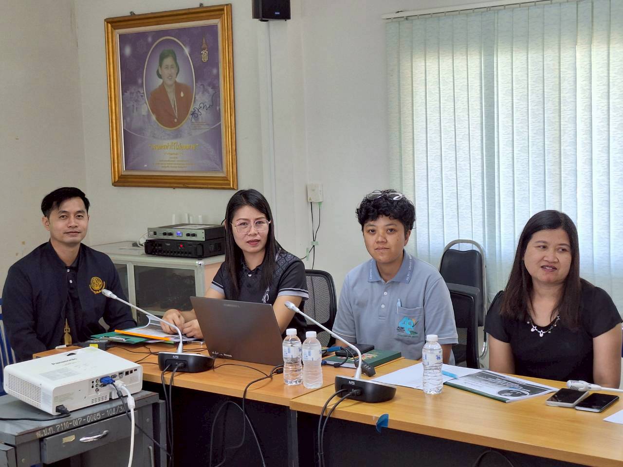 title - ผู้ตรวจราชการ ส.ป.ก. ประชุมตรวจราชการและติดตามความก้าวหน้าผลการดำเนินงานตามแผนการตรวจราชการของผู้ตรวจราชการสำนักงานการปฏิรูปที่ดินเพื่อเกษตรกรรม ประจำปีงบประมาณ พ.ศ. 2569 รอบที่ 1 เขตตรวจราชการที่ 10 จังหวัดหนองคาย 